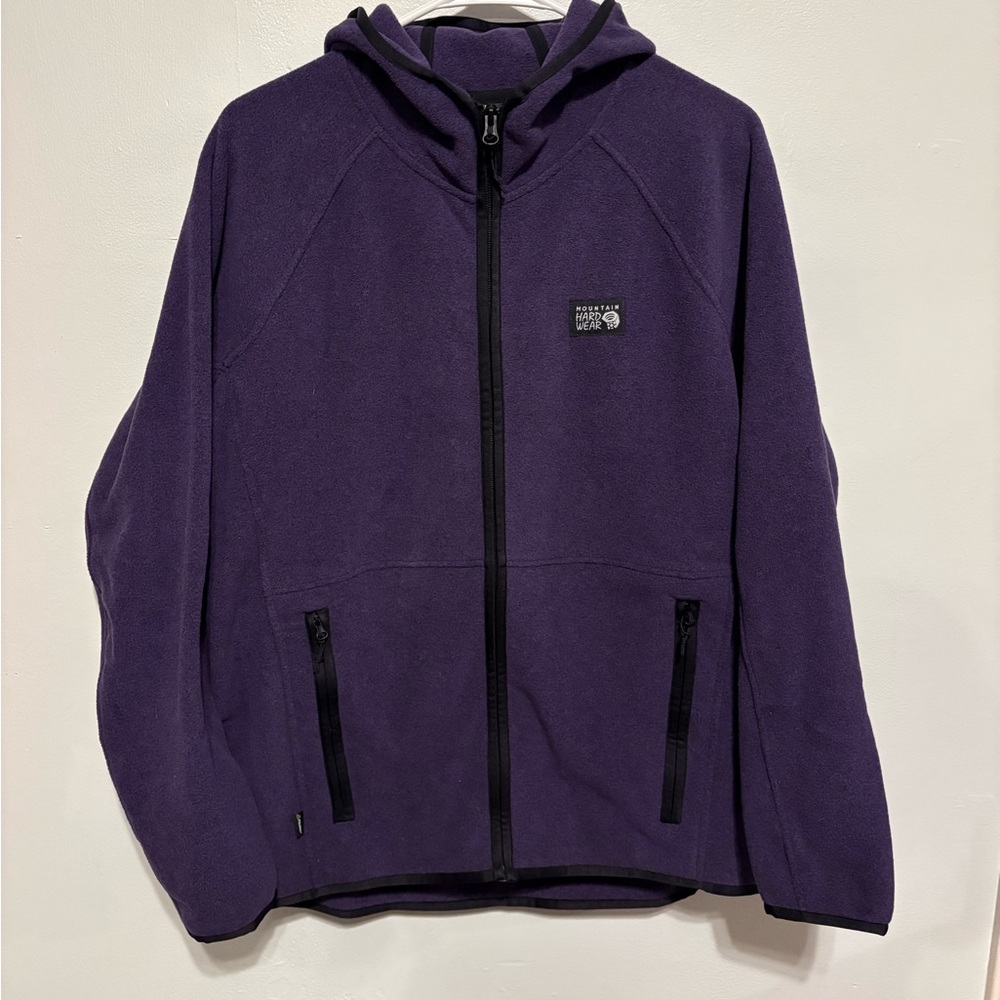NWOT Mountain hardware Women’s purple fleece jacket with good